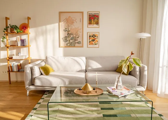 Freshly Renovated Next To Old Down Lejlighed