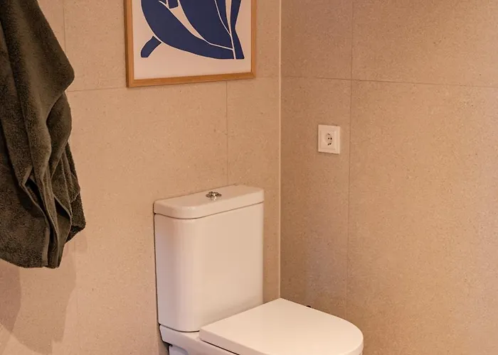 Freshly Renovated Next To Old Down Korter *