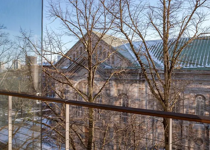 Korter Freshly Renovated Next To Old Down Tallinn