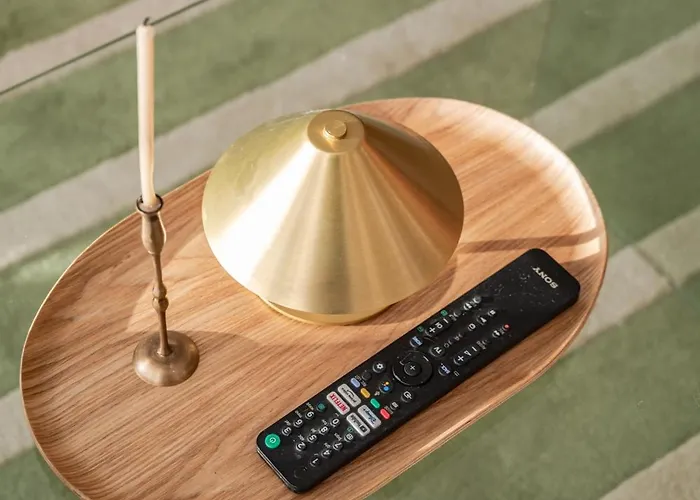 Freshly Renovated Next To Old Down Korter *